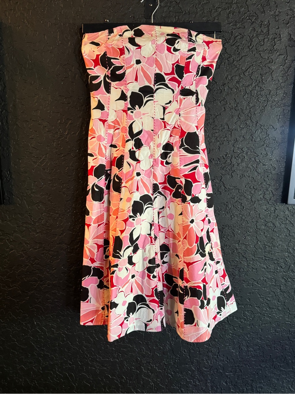 Lilly Pulitzer Strapless Floral Dress in Pink, Black, White